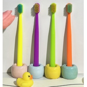 爆款4支装宽头软毛牙刷男女家庭套装情侣牙刷超高性价比